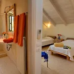Mataki Ideales Villa Mousata